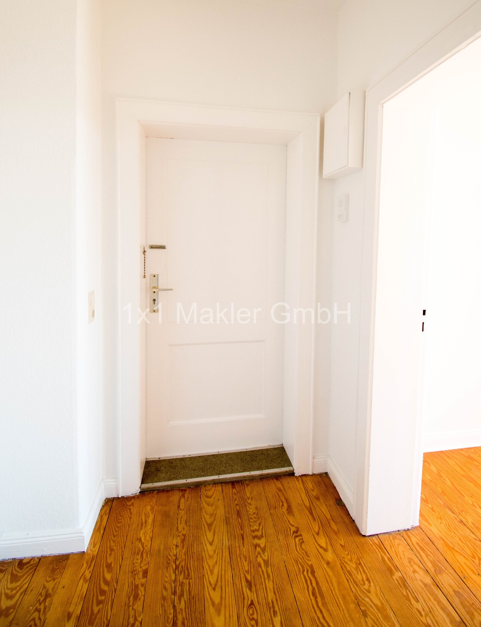 Provisionsfrei - Sanierte Eigentumswohnung in SN