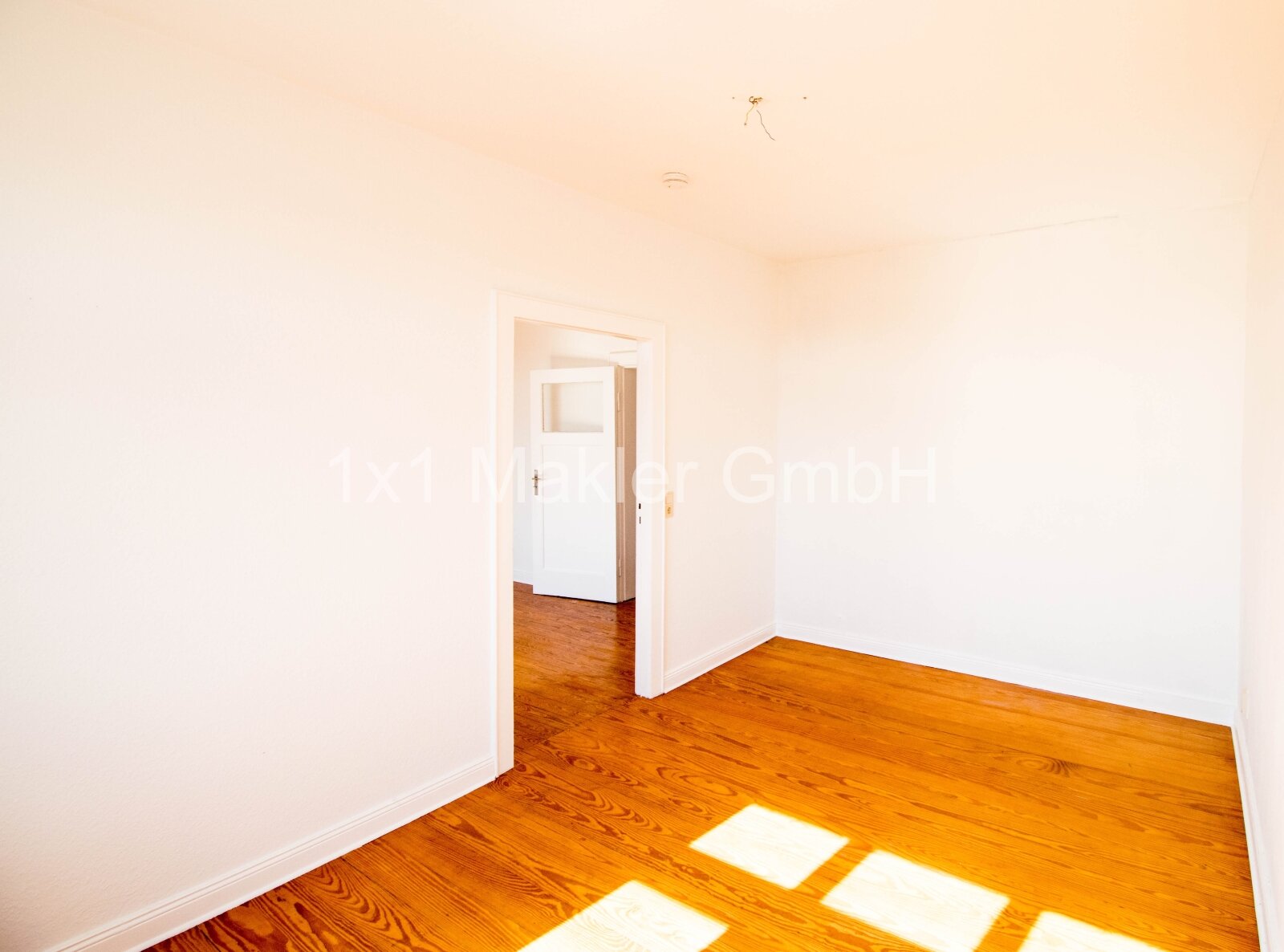 Provisionsfrei - Sanierte Eigentumswohnung in SN