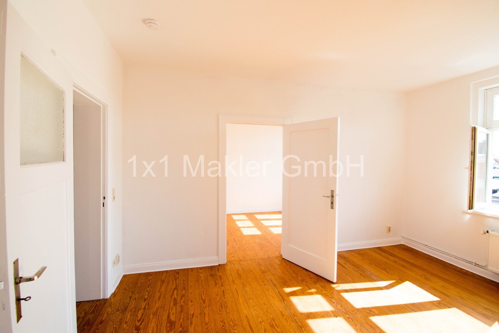 Provisionsfrei - Sanierte Eigentumswohnung in SN