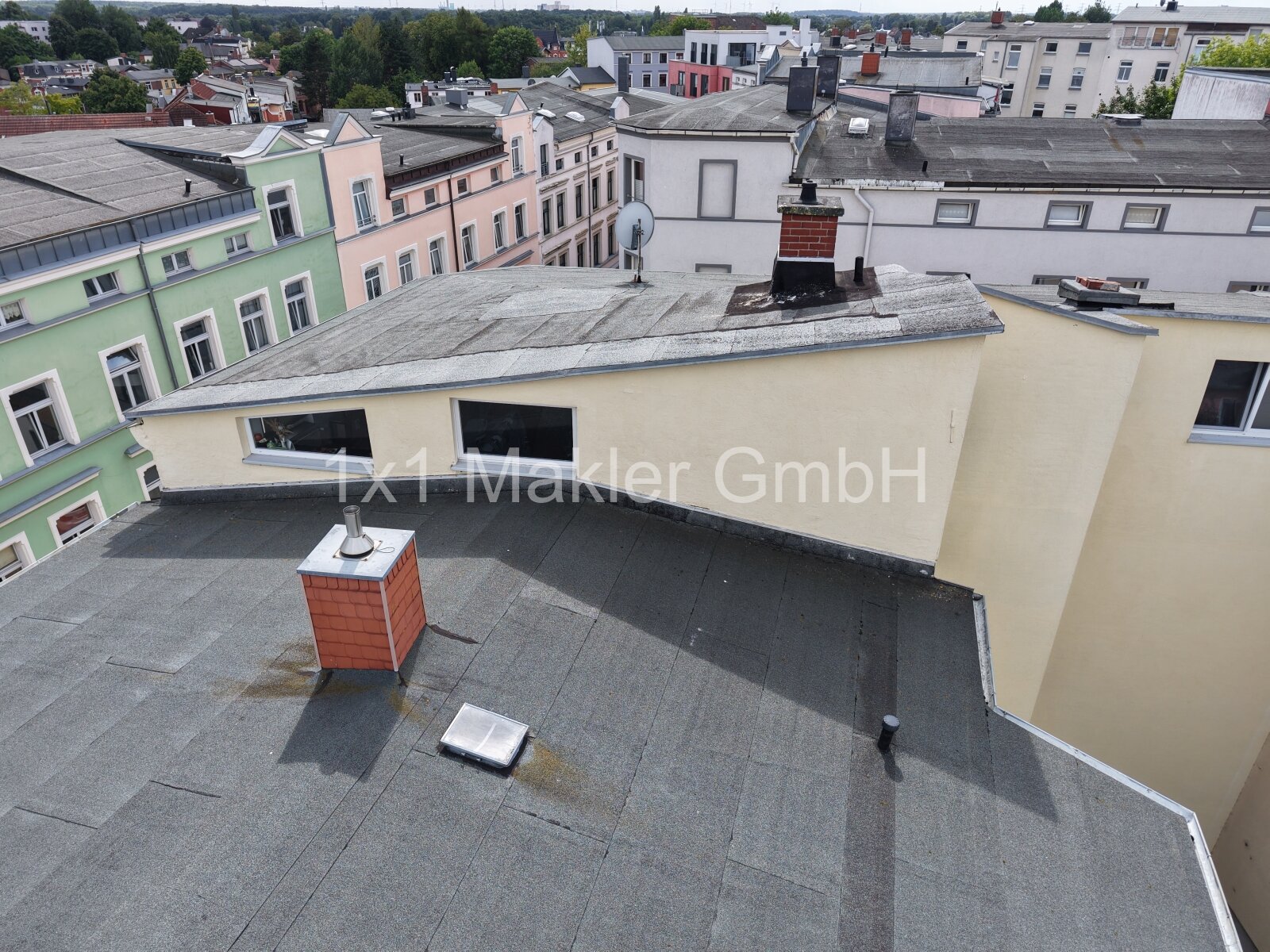 Apartmenthaus mit 7 möblierten Wohneinheiten in SN