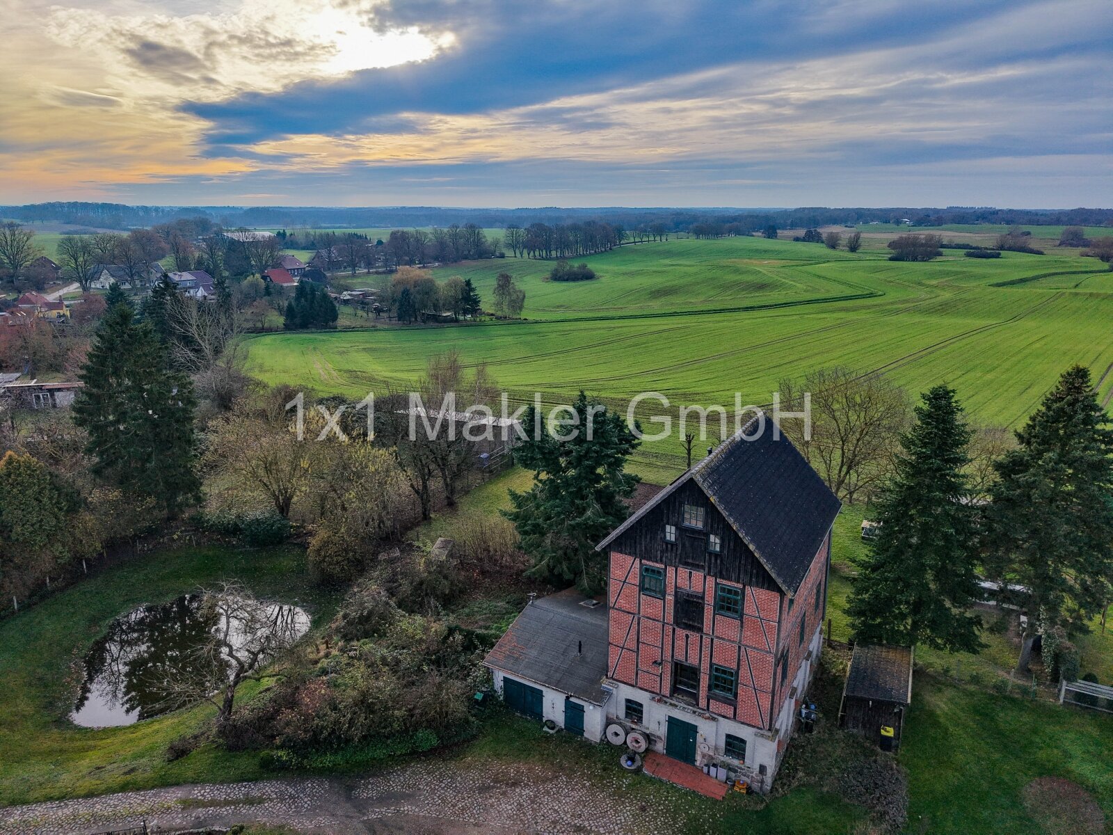 Krembz: Historische Motormühle mit Wärmepumpe Bj. 2026 Krembz: Historische Motormühle mit Wärmepumpe Bj. 2026