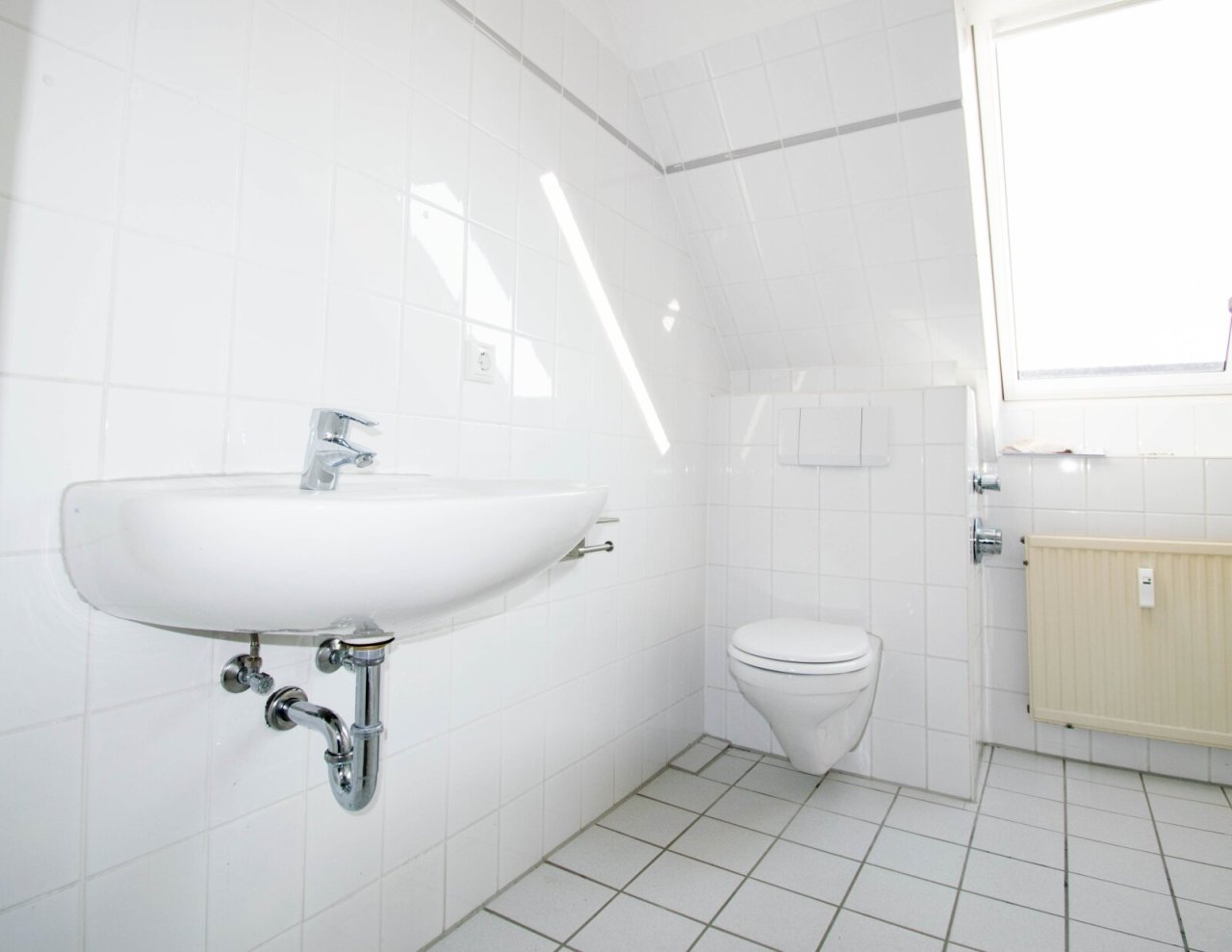 Badezimmer mit Dusche Badezimmer mit Dusche