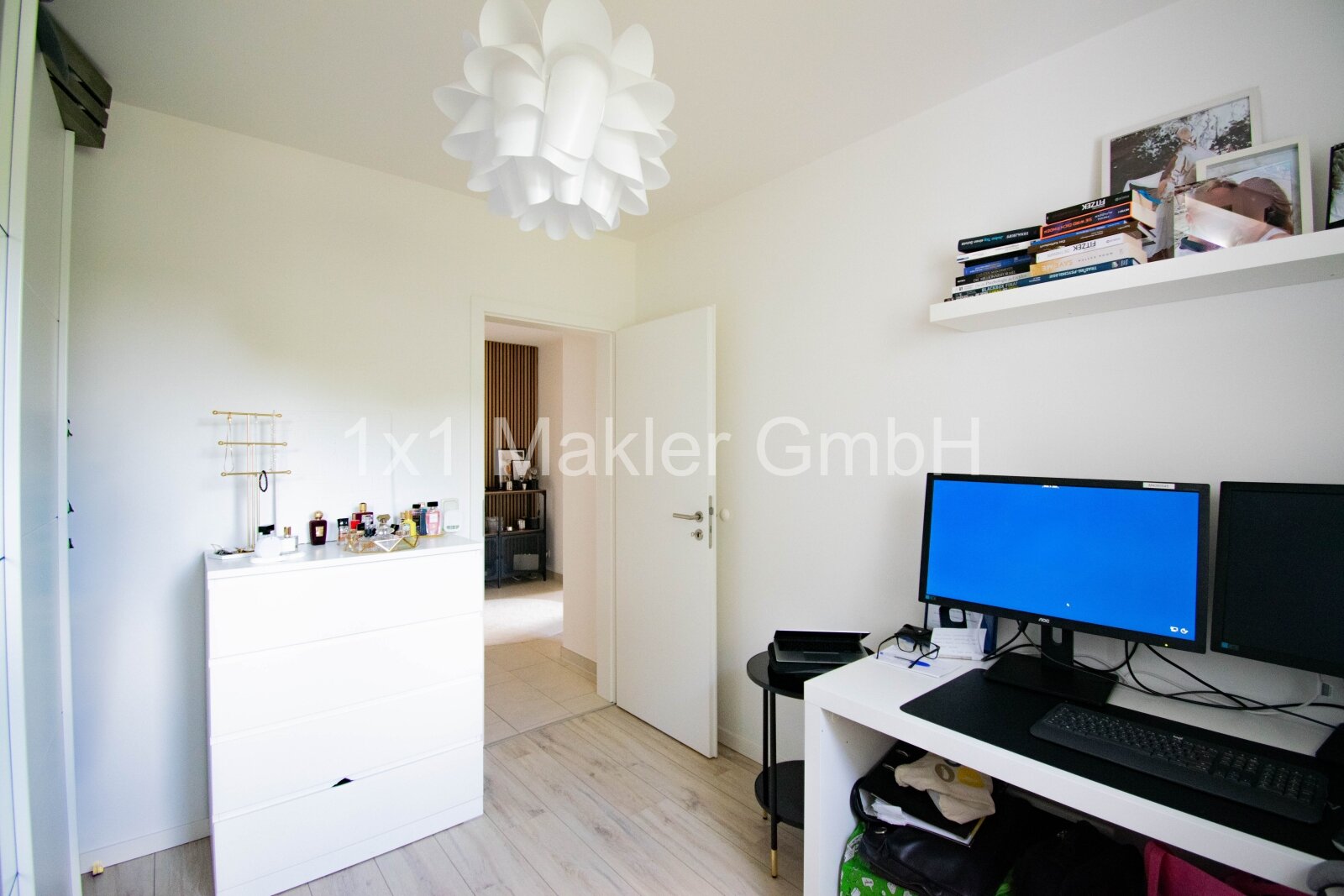 Arbeitszimmer Arbeitszimmer